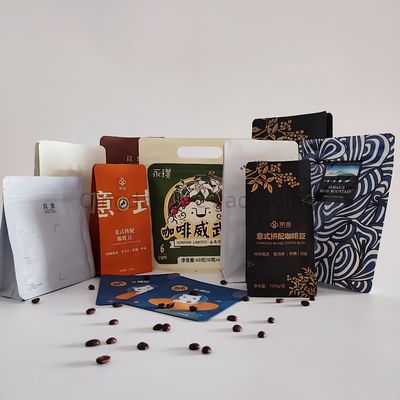 شراء Zipper Closure Printed Packing Bag with Die-cut Handle 3-5 Days Sample online manufacture